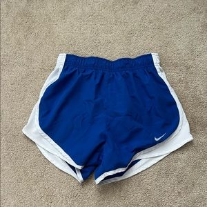 never wore blue nike shorts